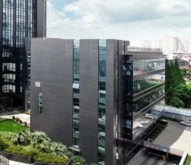 温州基梵至喜服装有限公司秋冬新品面料工艺与可持续性解析