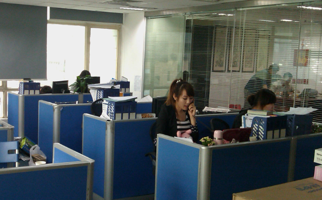 温州基梵至喜服装有限公司产品线全解析：从设计研发到成衣交付
